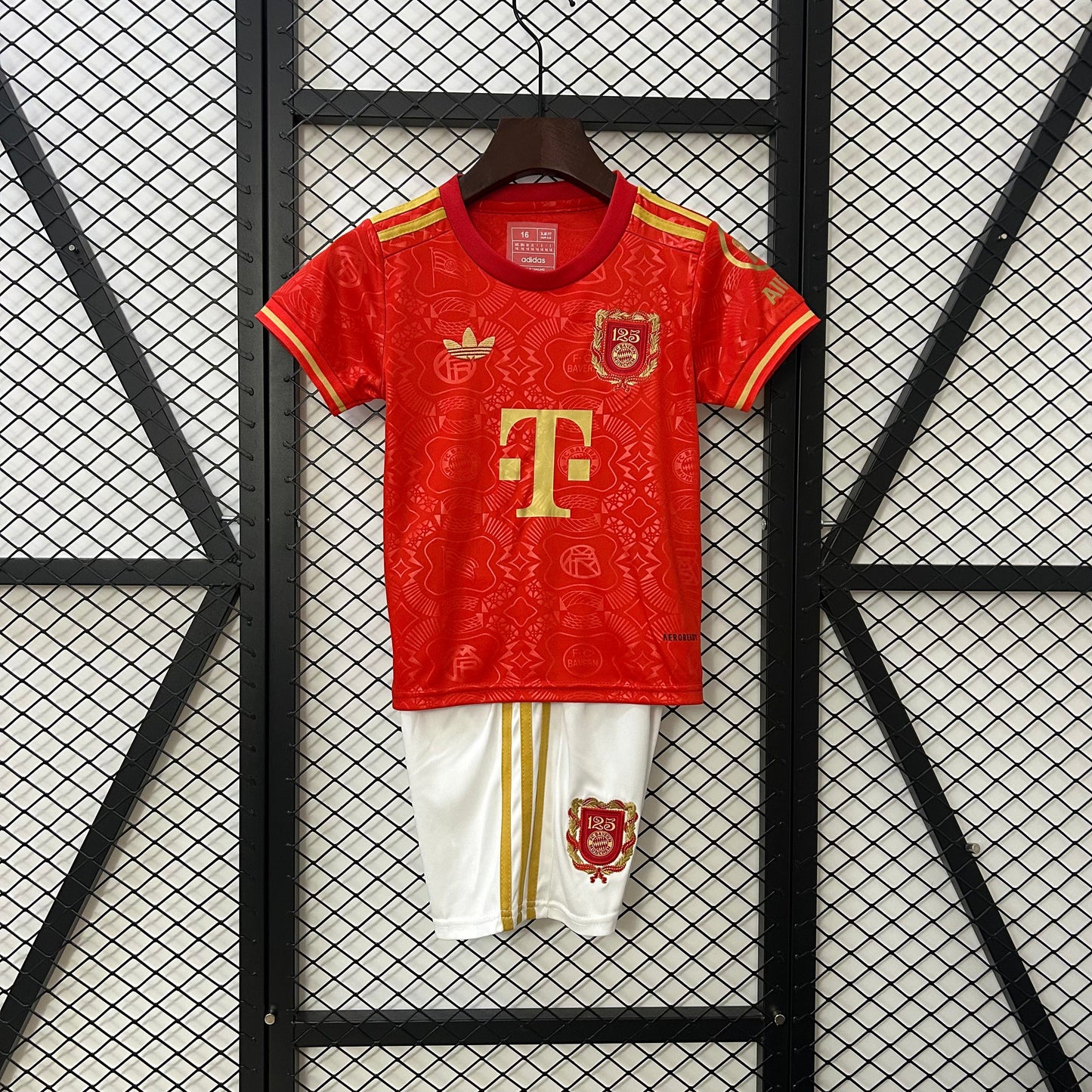 T-shirt e Pantaloncini per Bambino Bayern Monaco Home 23/24