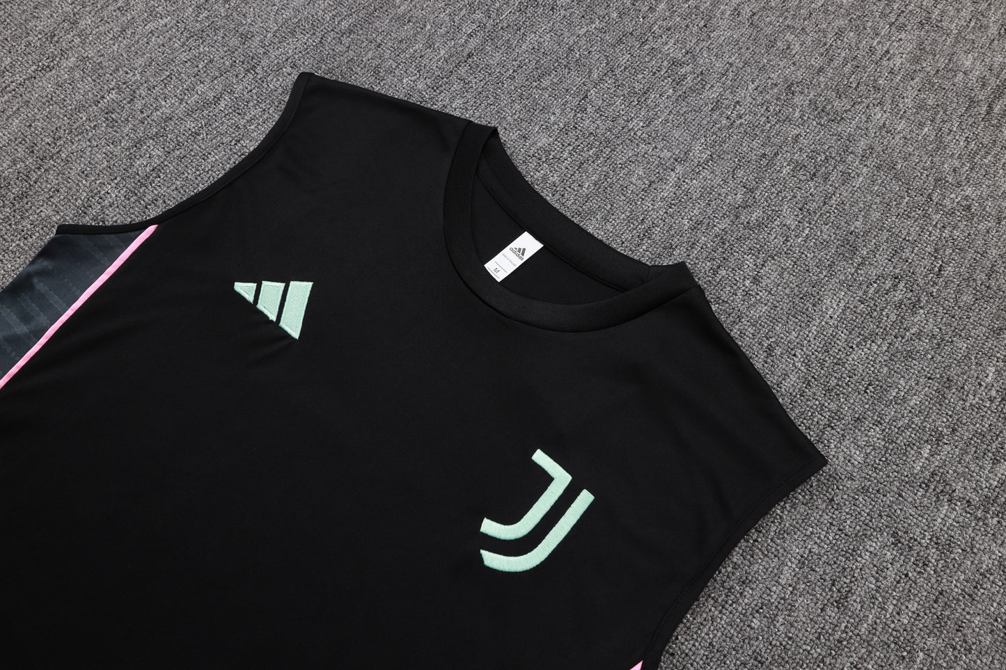 Kit allenamento Juventus 25/26