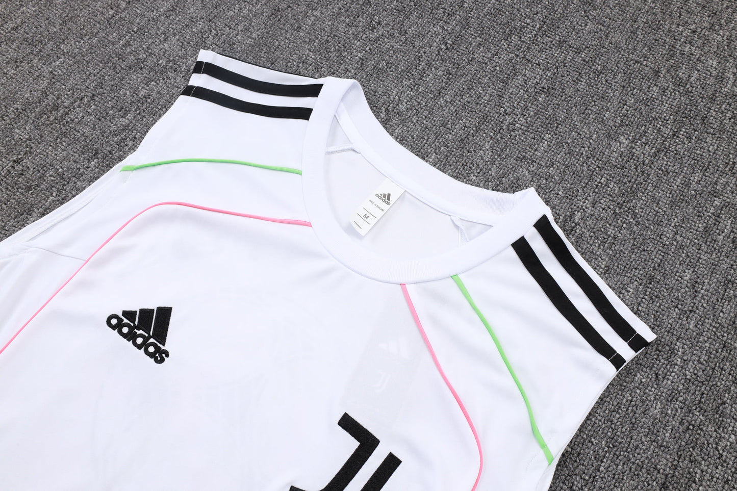 Kit allenamento Juventus 25/26