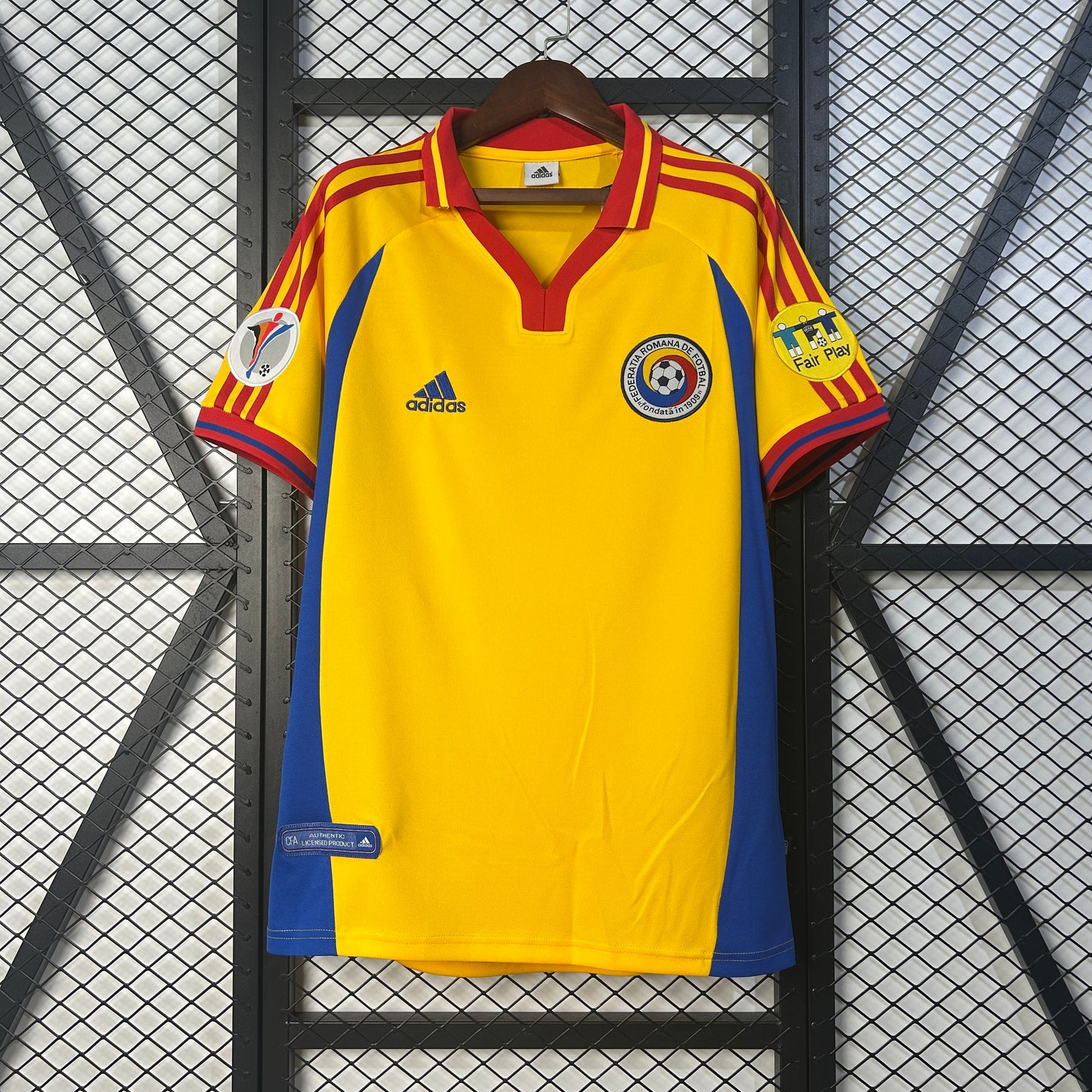 Maglia Retro Federatia Romana 2000