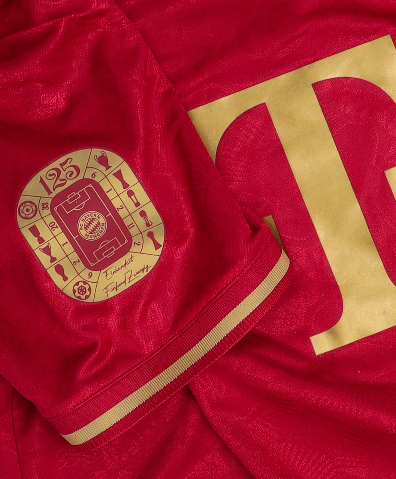 Maglia Bayern Monaco Edizione speciale per il 125° anniversario