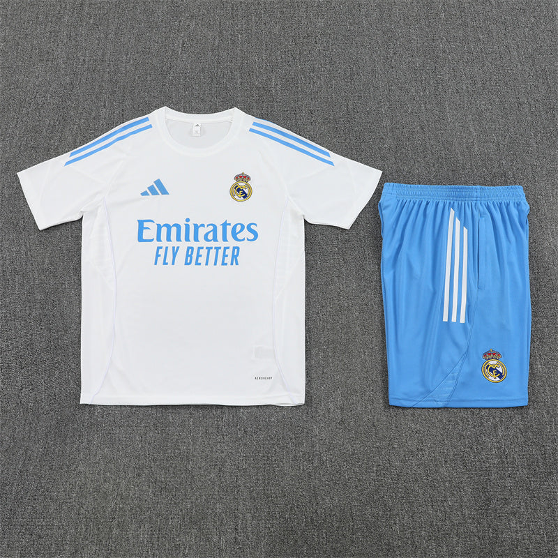 Maglia e Pantaloncini pre-allenamento Real Madrid Bambino 25/26