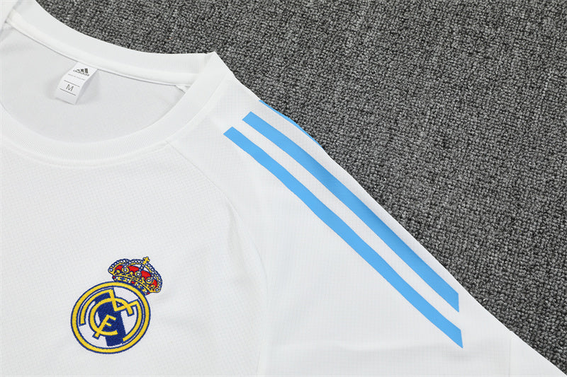 Maglia e Pantaloncini pre-allenamento Real Madrid Bambino 25/26