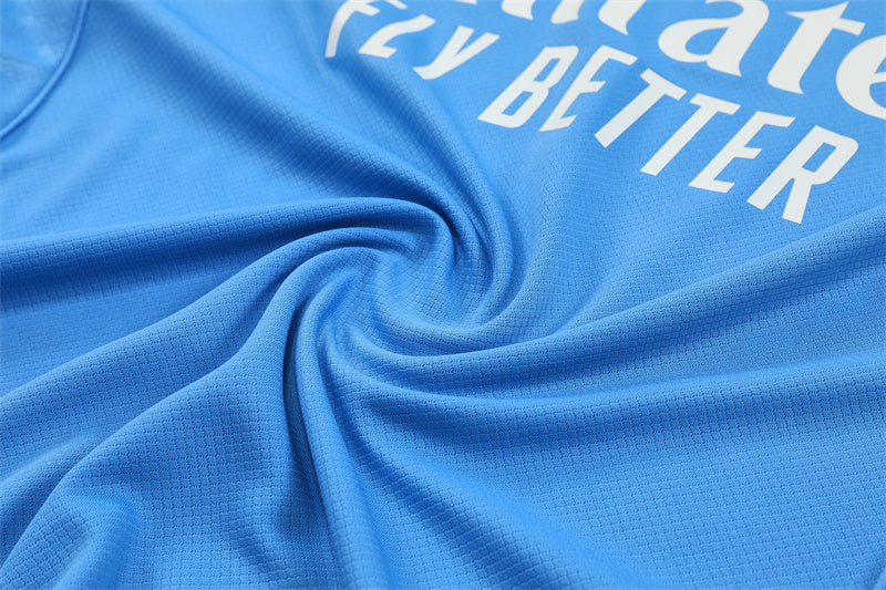 Maglia e Pantaloncini pre-allenamento Real Madrid Bambino 25/26