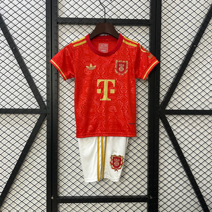 T-shirt e Pantaloncini per Bambino Bayern Monaco Home 23/24