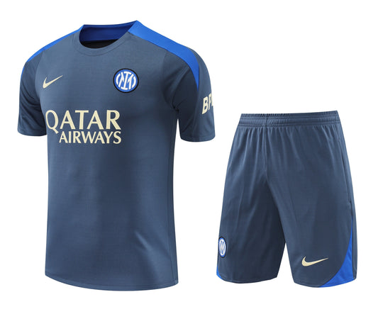 Maglia e Pantaloncini pre-allenamento Inter 24/25