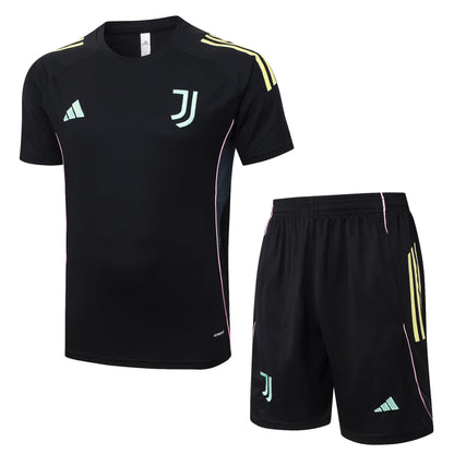 Kit allenamento Juventus 25/26