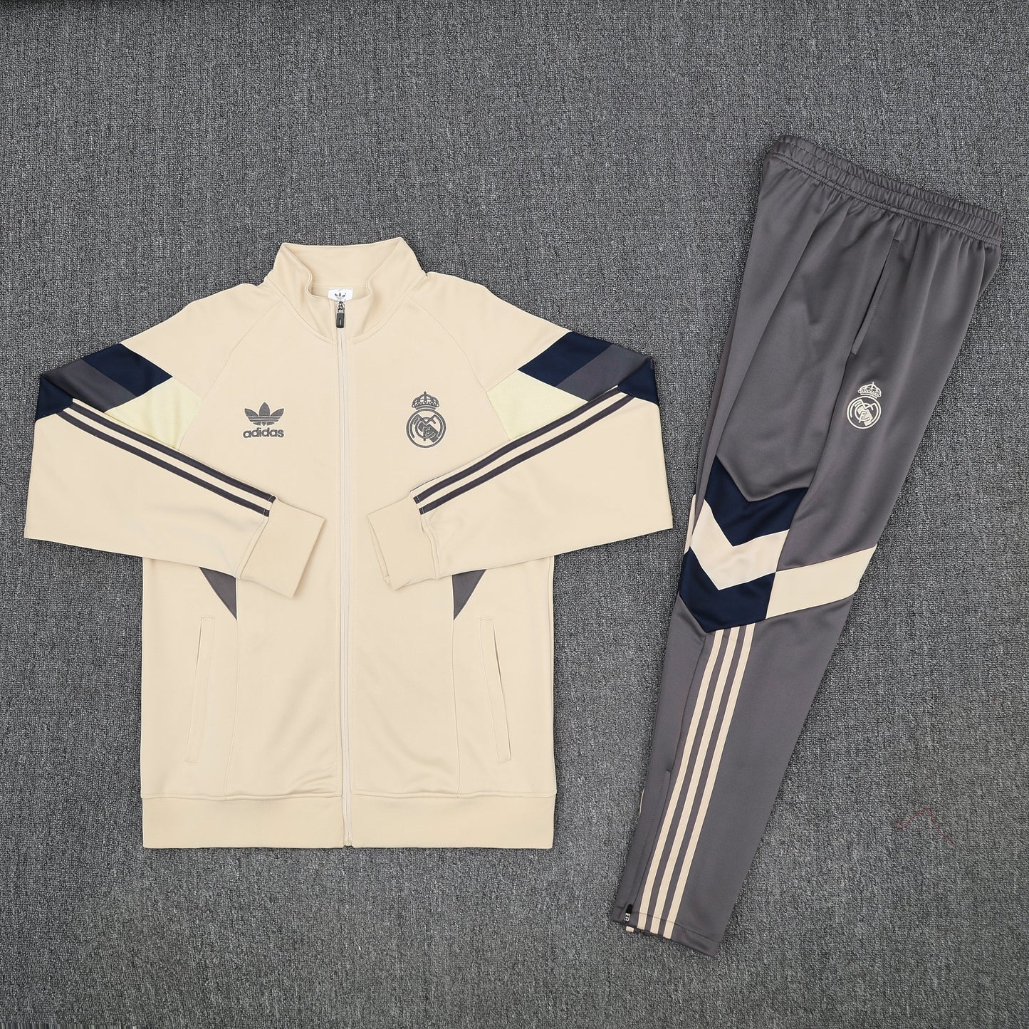 Insieme Tuta Calcio Real Madrid 25/26