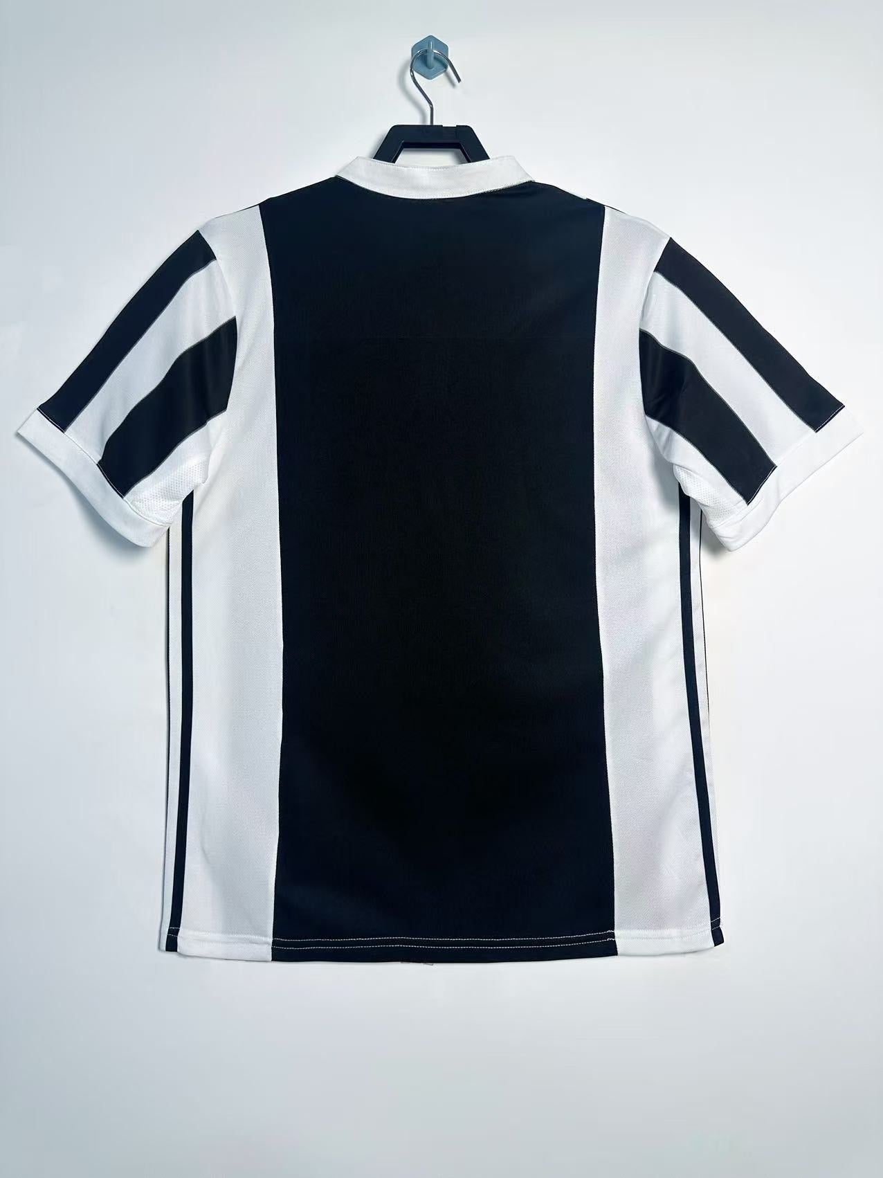 Maglia Retro Juventus Home 17/18