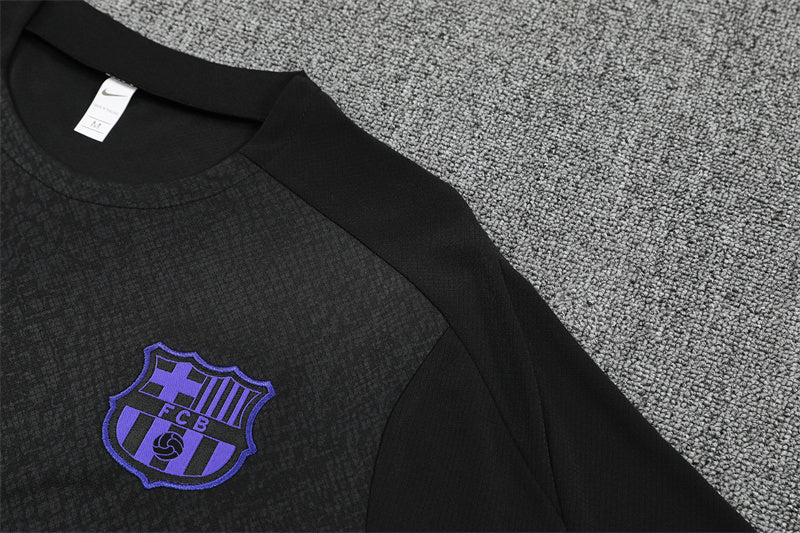 Maglia e Pantaloncini pre-allenamento FC Barcelona Bambino 25/26