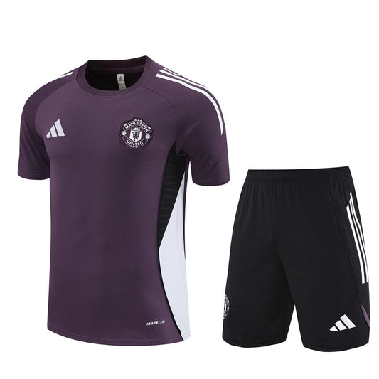 Maglia da allenamento e pantaloncini del Manchester United 25/26
