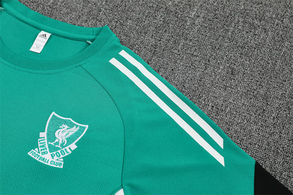 Maglia da allenamento e pantaloncini del Liverpool Bambino 25/26