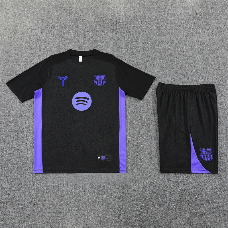 Maglia e Pantaloncini pre-allenamento FC Barcelona Bambino 25/26