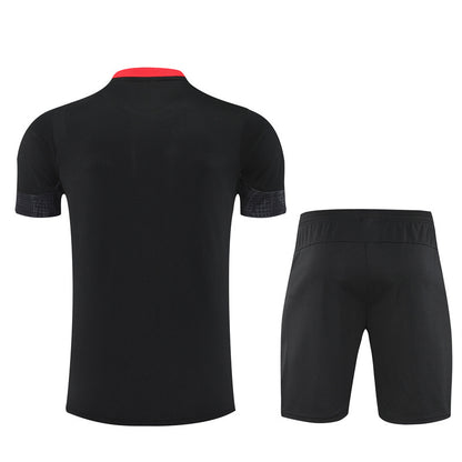 Maglia allenamento e pantaloncini AC Milan 25/26 da bambino