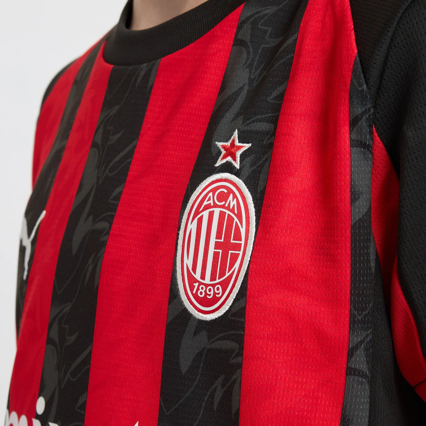 T-shirt e Pantaloncini per Bambino AC MILAN Home 25/26 - Con Calzini